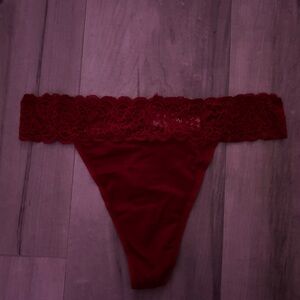 Women’s Red Lace-Trim Thong